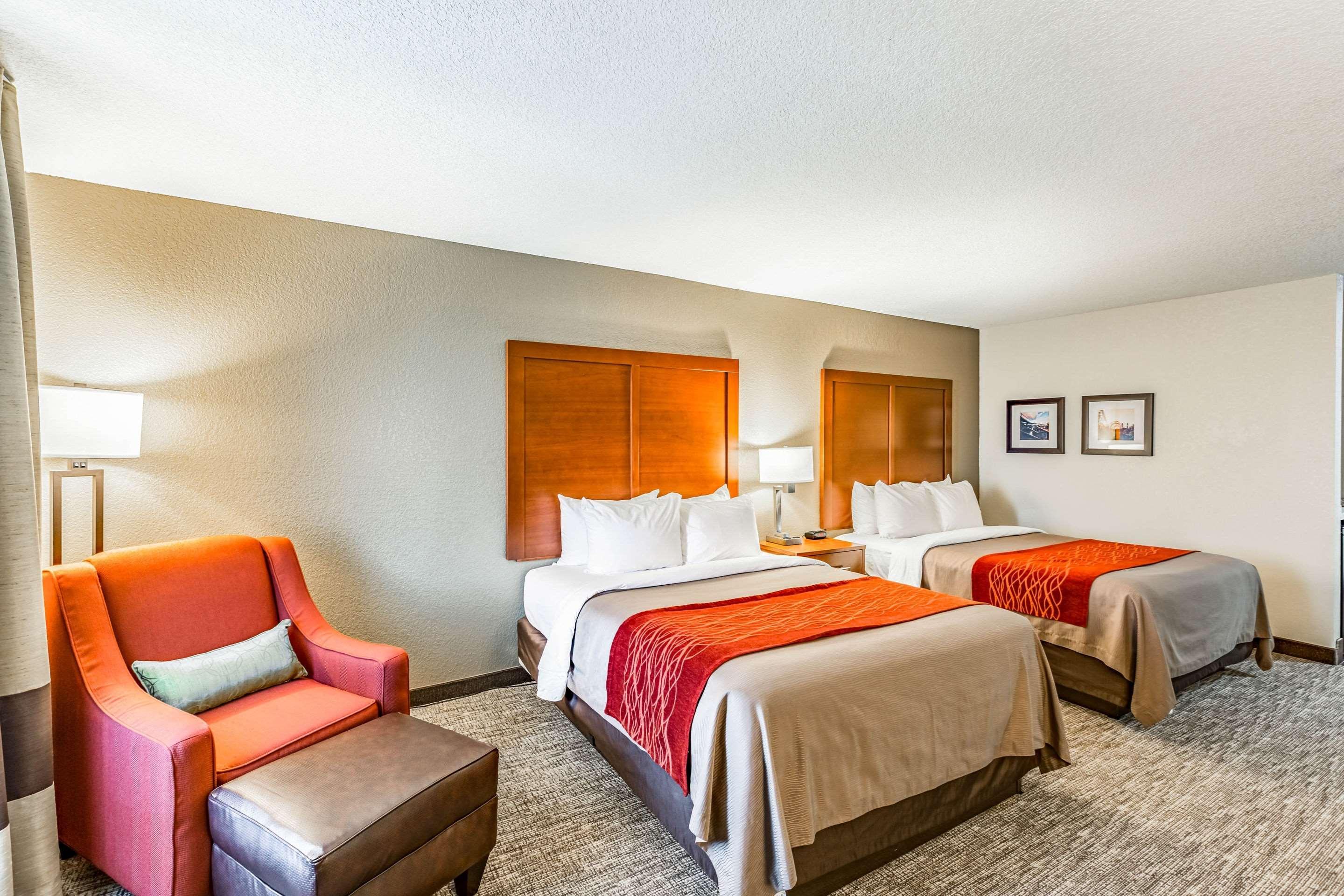 Comfort Inn Altoona-Des Moines Exterior foto
