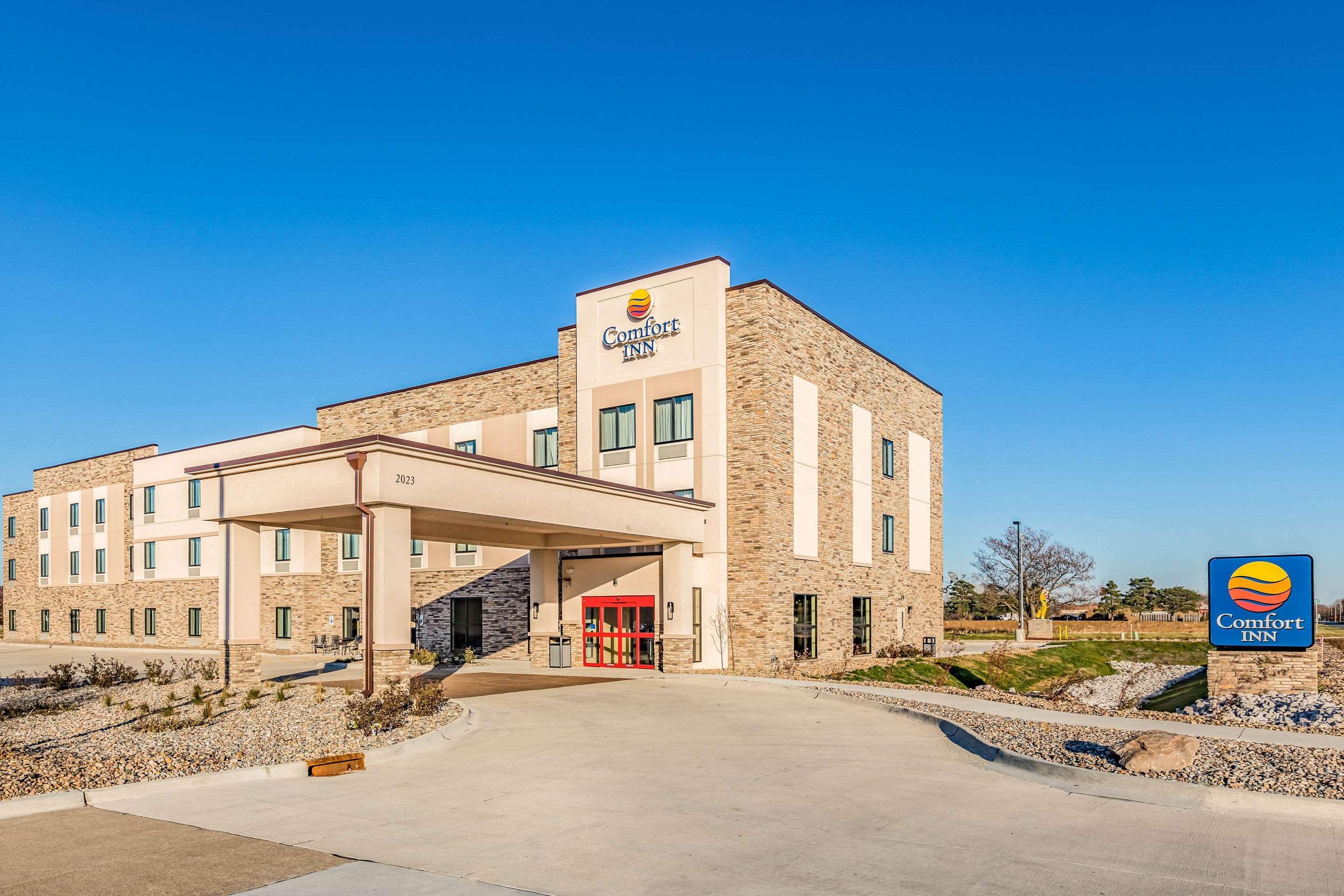 Comfort Inn Altoona-Des Moines Exterior foto